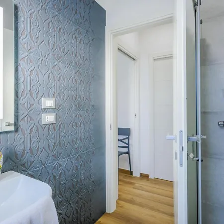 Albamare Apartmán *