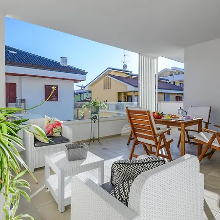 Albamare Apartmán